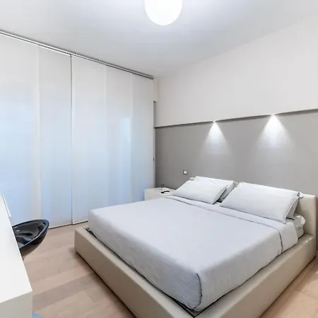 Luxury Santa Giulia Milánó